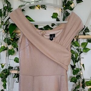 WINDSOR HIGH SLIT GOLD DRESS